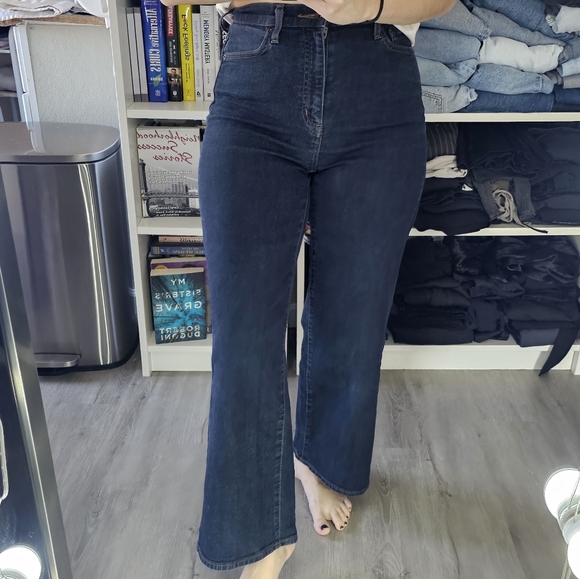 Uniqlo wide cropped dark navy denim jeans - Picture 5 of 7